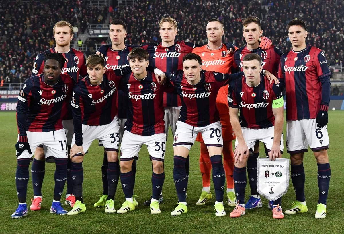 包含转会期拜仁慕尼黑调整名单以备欧超杯赛前金州勇士战术微调，网友：转会期斯图加特门线救险的词条